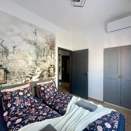 아파트 Hollan I 3bdr I 2bathr I Freeparking 부다페스트