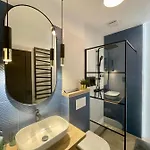 Hollán I 3bdr I 2bathr I Freeparking *